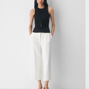 Aritzia Effortless White Cropped Women's Pants